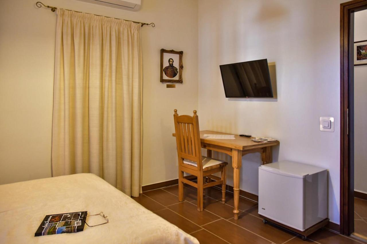 Bed and Breakfast Szin-Es Vendeghaz Сентеш Экстерьер фото